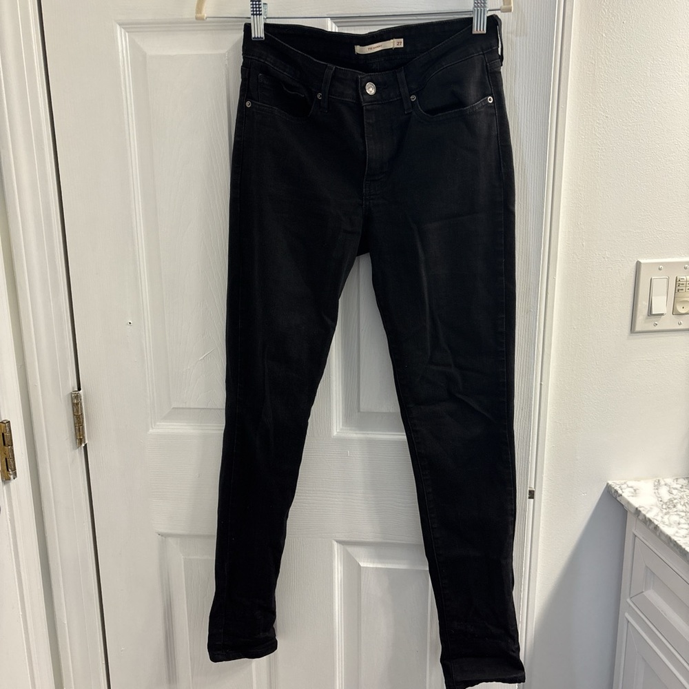 Levi's Black Skinny Jeans Classic Fit